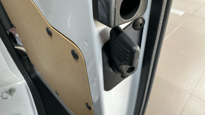 Peugeot Expert E-Standard 1000 100kW 75kWh Professional Premium + Van Auto